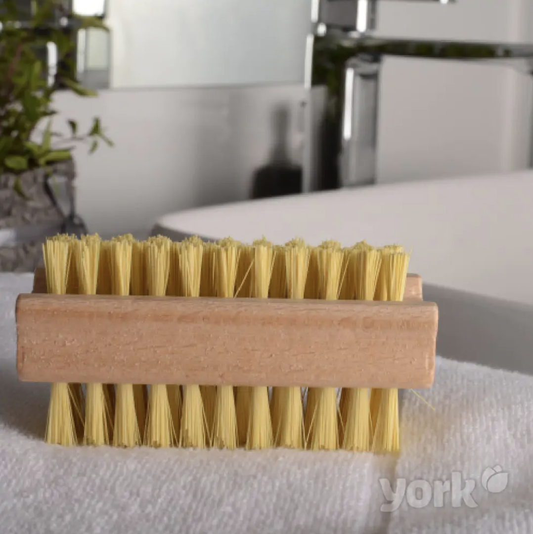 27-26899_dreveny-oboustranny-rucni-kartac